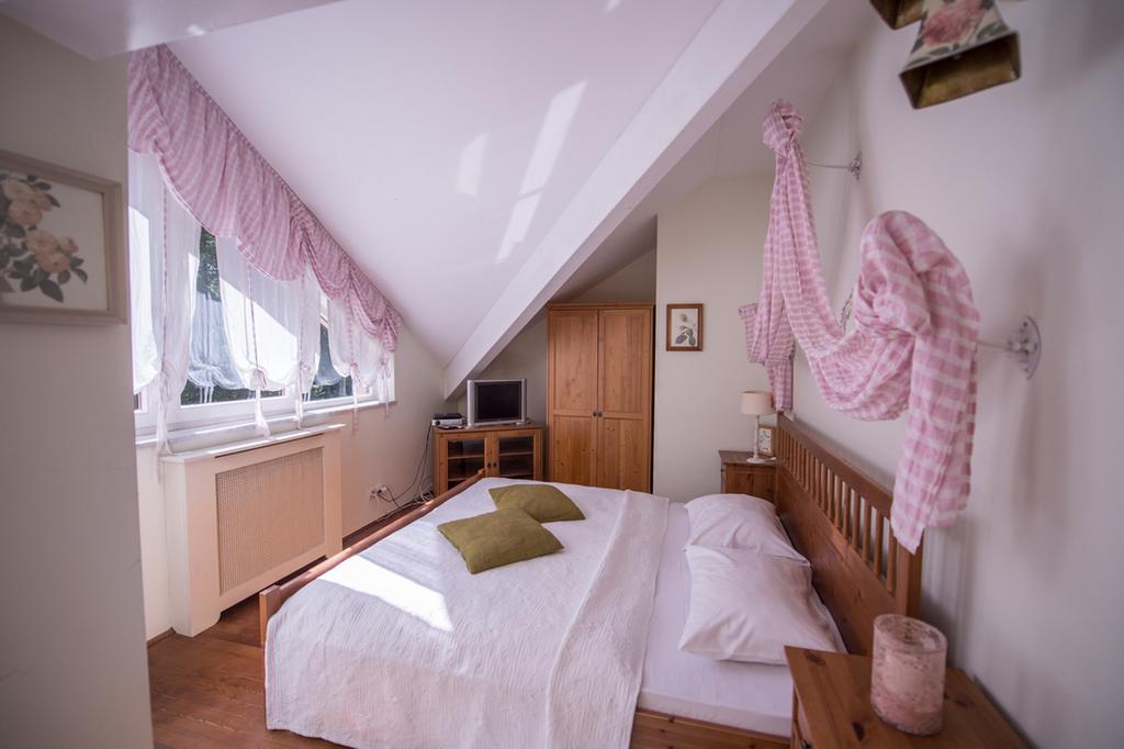 Guesthouse Trajbar Team Zaprešić Pokoj fotografie
