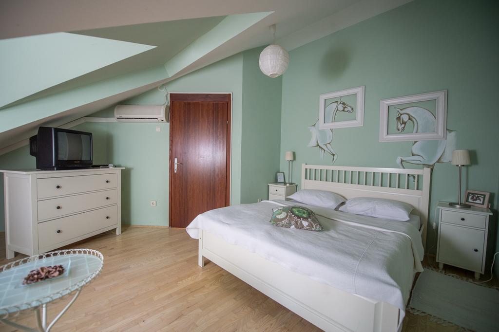 Guesthouse Trajbar Team Zaprešić Pokoj fotografie